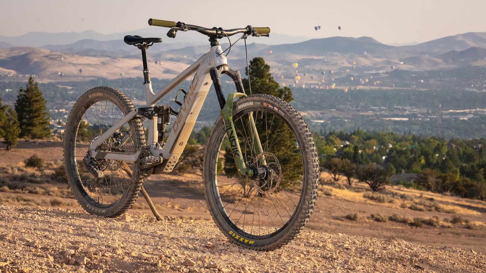2024 Devinci e-Troy Lite eMTB Review-08 0